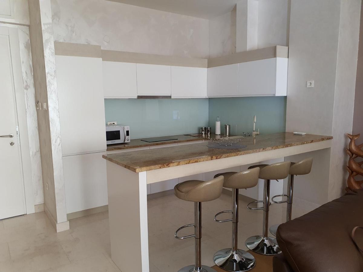 Apartman Lav Tre Canne Apartment Budva Exterior foto